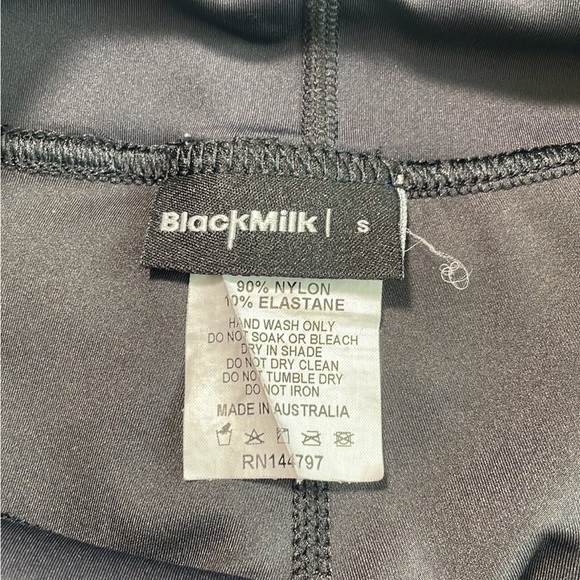 Black Milk Crop leggings in black lace details SzS SMALL - Picture 9 of 12